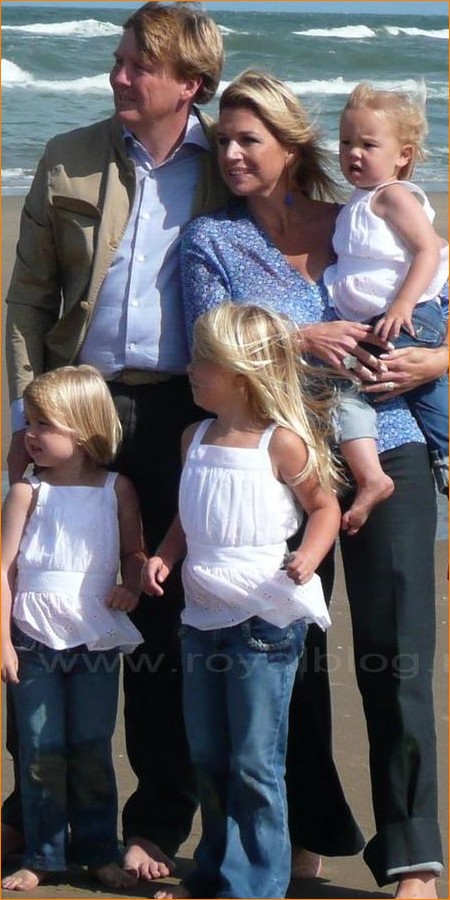 Prinses Ariane ruim 2 jaar, zomerfotosessie 2009